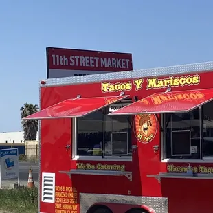 a red food truck