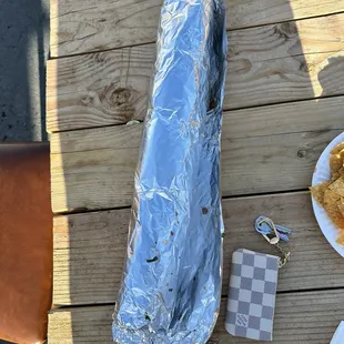 Just a comparison - key pouch is 4.7"