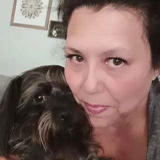 Suzie C.