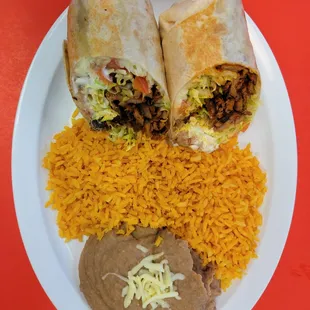 a plate of mexican food