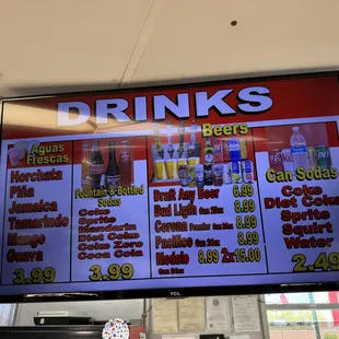 Tacos el Gordo does not serve beer but el Pastor does!