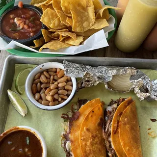 Plato de Birria/ Birria Plate