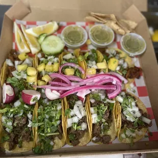 Family box tacos