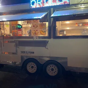 Taco truck