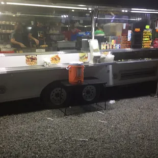 sushi and sashimi, interior