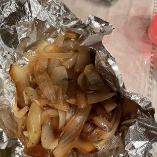 They offer you grilled onions too