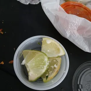 Dirty limons that weren&apos;t even in my food container.