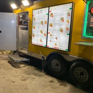 a food truck at night