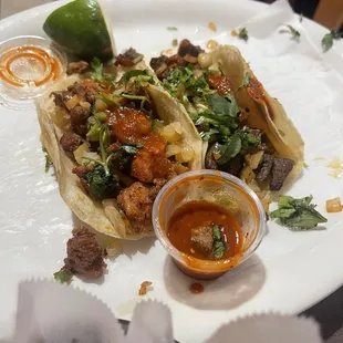 Pastor  &amp; lengua tacos