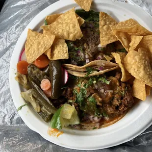 Lengua taco(3) al pastor taco(2.50)