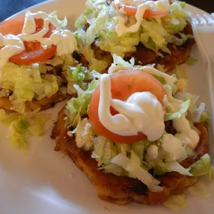 Three sopes with lamb