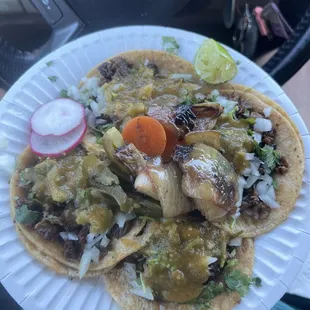 Asada spicy tacos