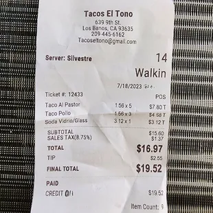 Cost for 8 tacos and a jarrito drink, including tip as well