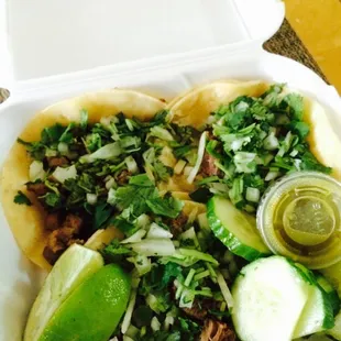 Cabeza, lengua and carne asada tacos