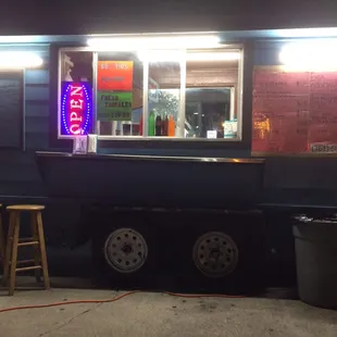 Order window (side facing banuelos tires)