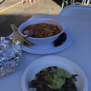 Asada/pastor tacos @4 in outside shade.