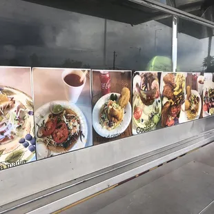 Some pictures of the items