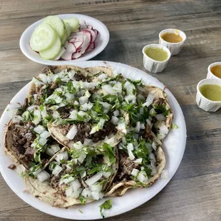 Cachete, Asada, Lengua &amp; Cabeza, tacos