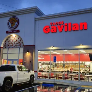 the exterior of a tacos gavilan store