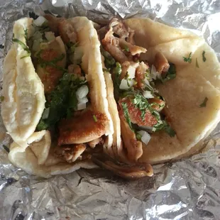 Tacos de Tripas y Buche...