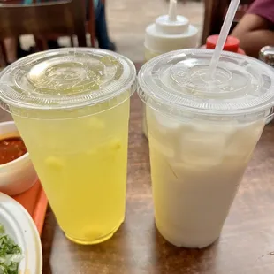 Agua de piña y horchata