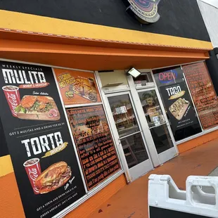 the outside of a restaurant