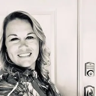 Michelle R.