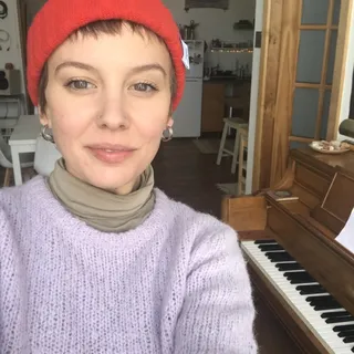 Rachel R.
