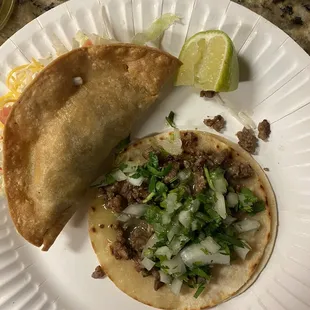 Hard shell taco and soft taco