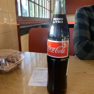 Glad bottle coke