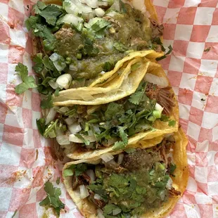 3 carnitas tacos