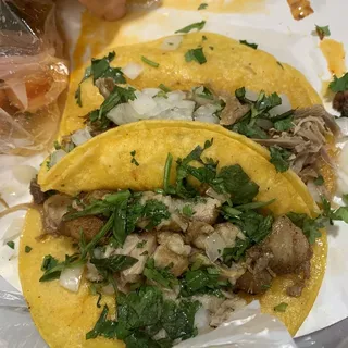 Carnitas taco