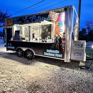 Tacos La Catrina food truck