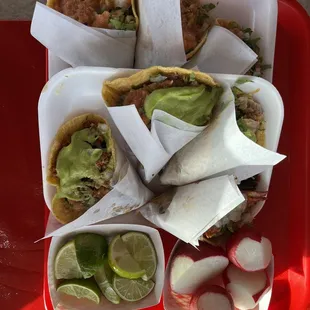 Asada, adobada, pollo tacos