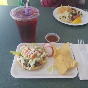 Lunch with my daughter it's her first time and she lives the asada tacos