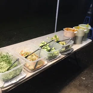 salads, salad, food