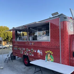 a red food truck