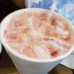 Agua de Fresa