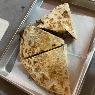quesadillas con carne asada