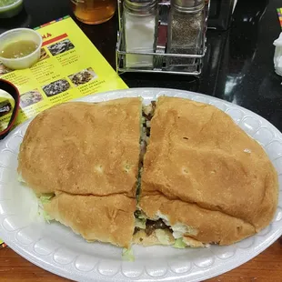 I had ordered the mega torts with avocado.