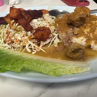Enchiladas and morisqueta with bistec