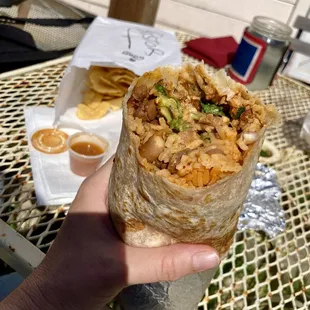 Al pastor burrito