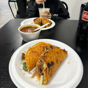 Quesabirria tacos &amp; Horchata