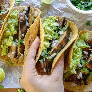 Taco de Portobello (Mushroom)