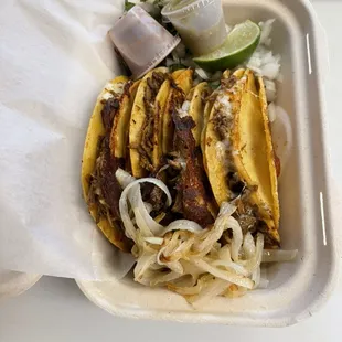 Birria tacos whit cheese