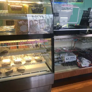 interior, cupcakes
