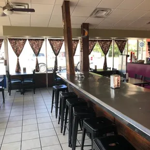 sushi and sashimi, interior