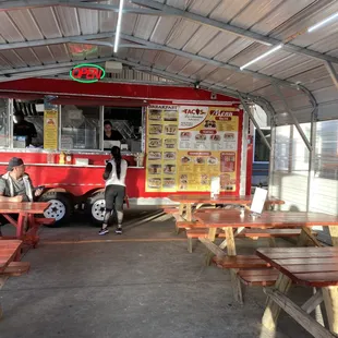 Taco and Gordita truck