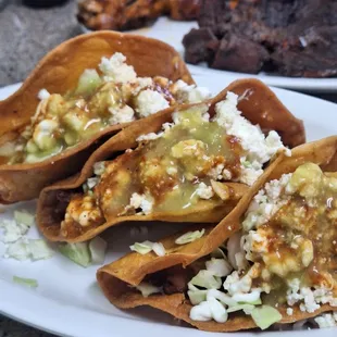 Tacos dorados al gusto