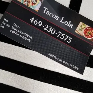 a tacos lola business card